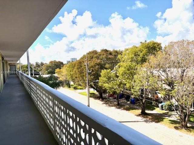1425 Arthur St # 403A, Hollywood, FL 33020 photo 3