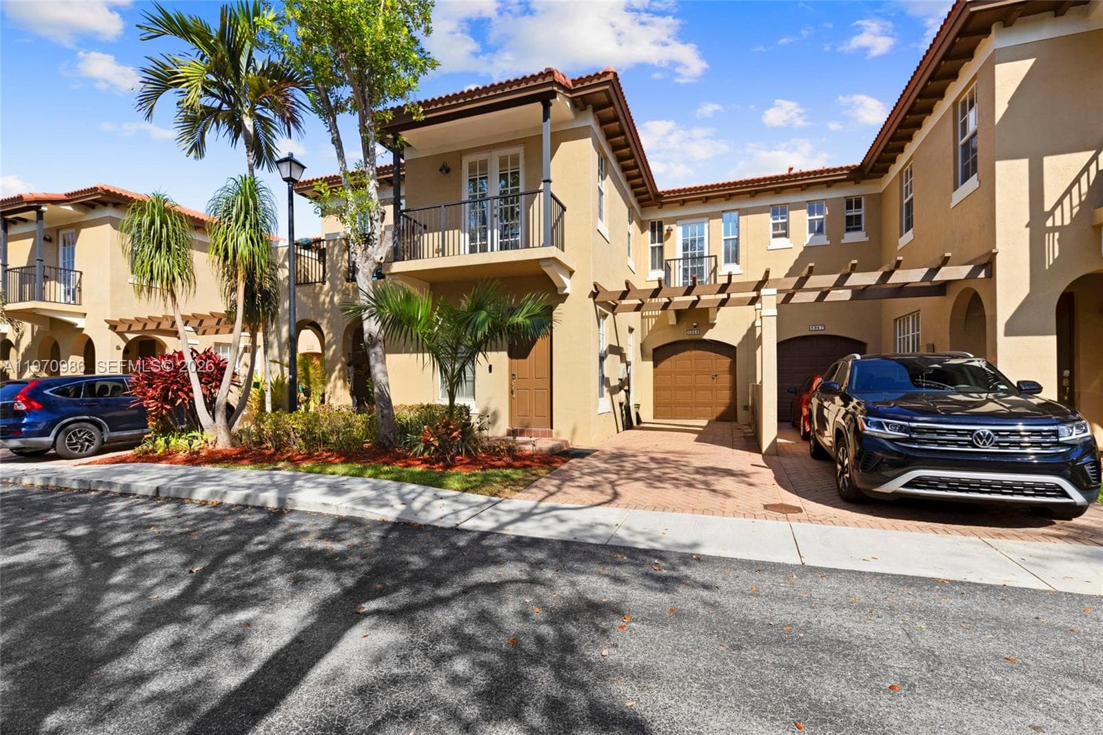 6959 Julia Gardens Dr, Coconut Creek, FL 33073 photo 3
