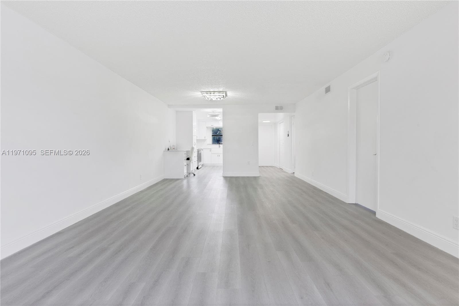 10207 Sunrise Lakes Blvd # 204, Sunrise, FL 33322 photo 2
