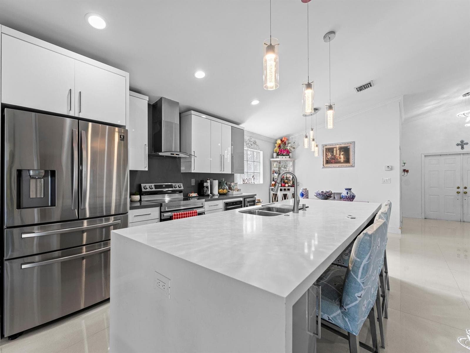 181 SW 203rd Avenue, Pembroke Pines, FL 33029 photo 2