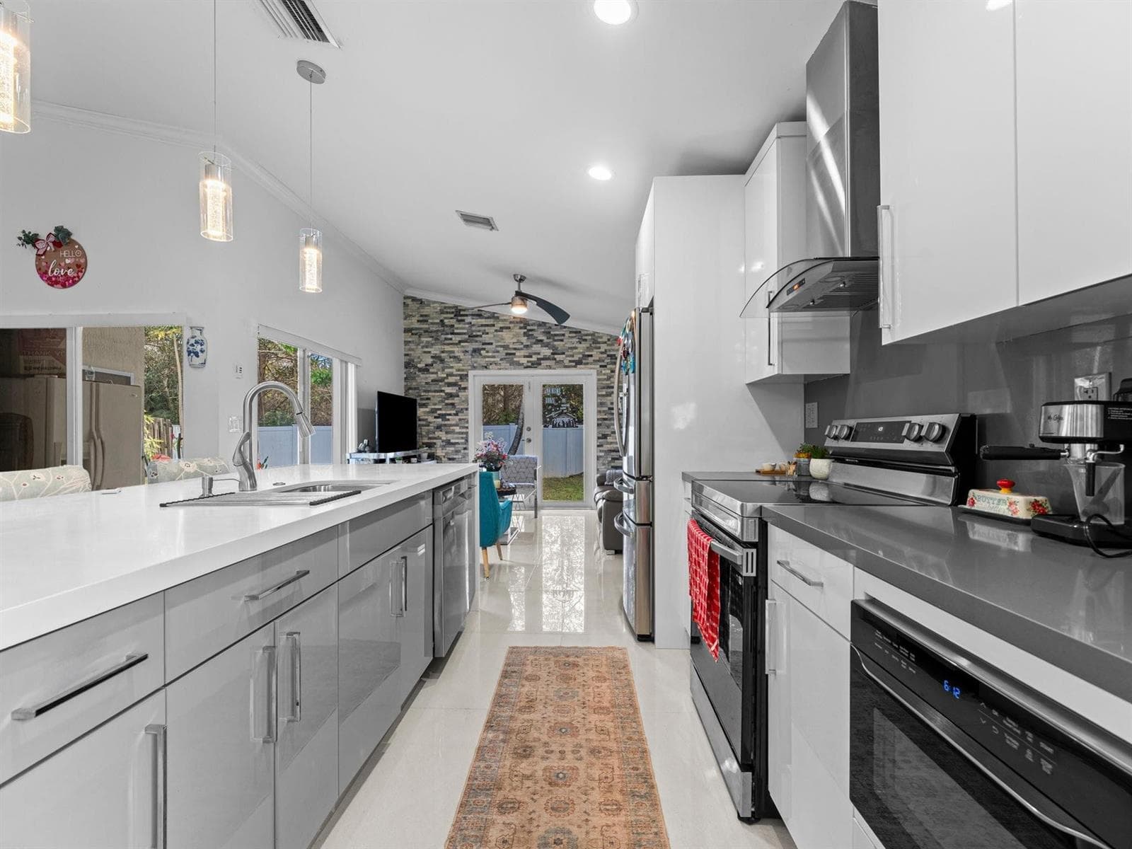 181 SW 203rd Avenue, Pembroke Pines, FL 33029 photo 4