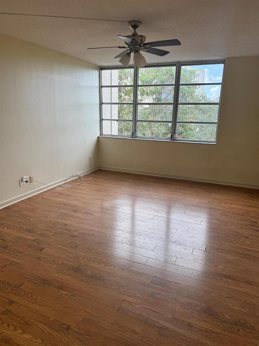 7041 Environ Boulevard # 326, Lauderhill, FL 33319 photo 4