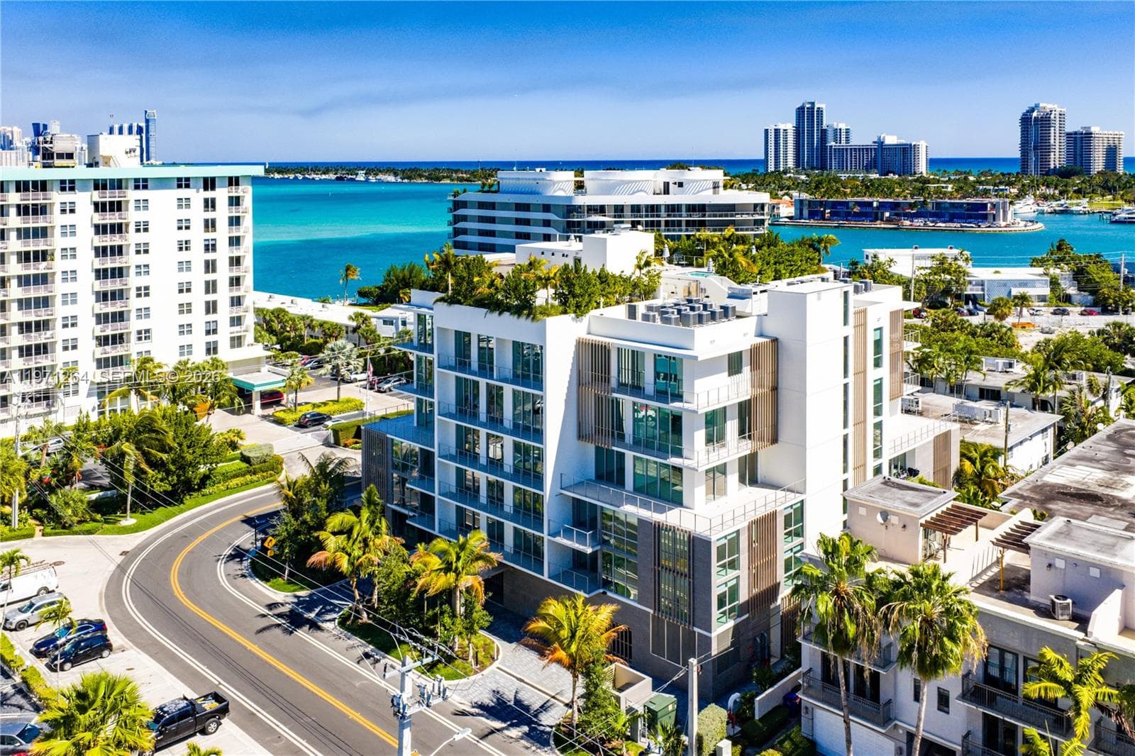 10281 W Bay Harbor Dr # 505, Bay Harbor Islands, FL 33154