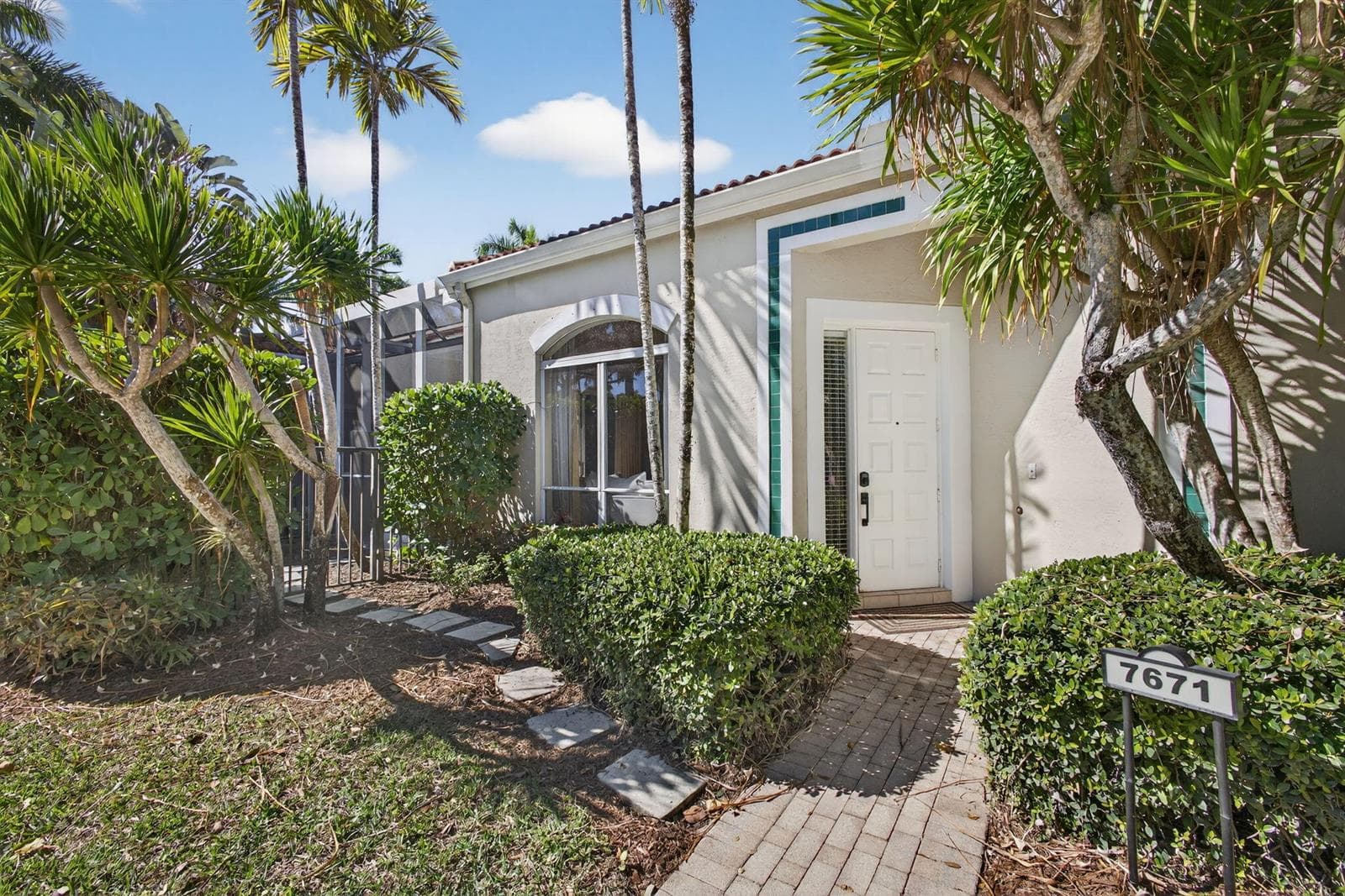 7671 Dahlia Court, West Palm Beach, FL 33412 photo 4
