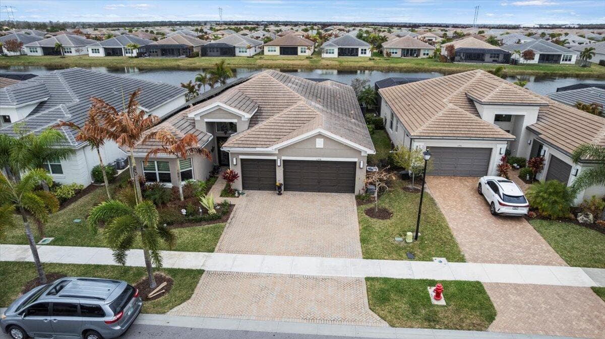 11998 SW Laguna Bay Parkway, Port St. Lucie, FL 34987 photo 2