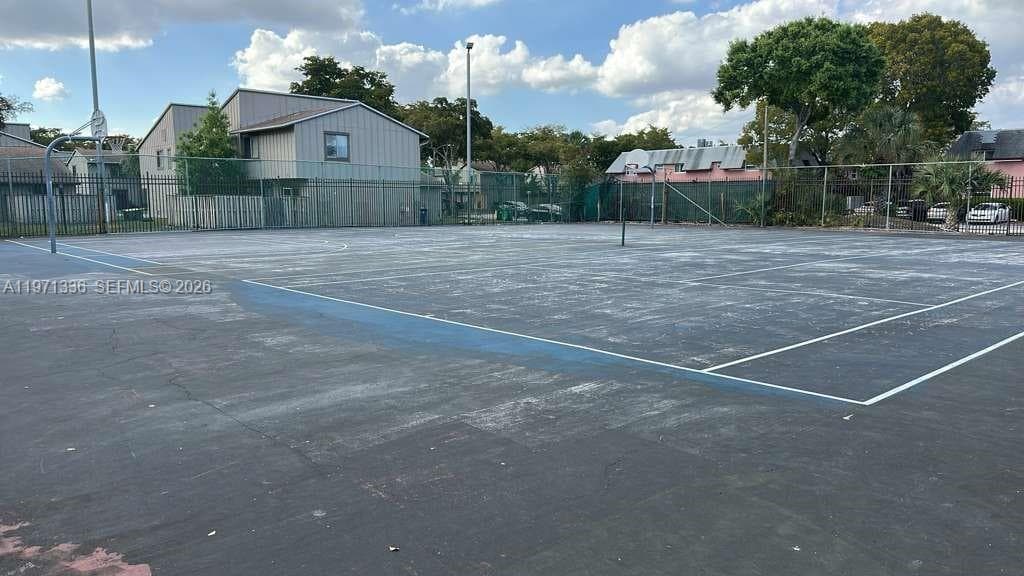 5630 NW 21st St # 31-C, Lauderhill, FL 33313 photo 4
