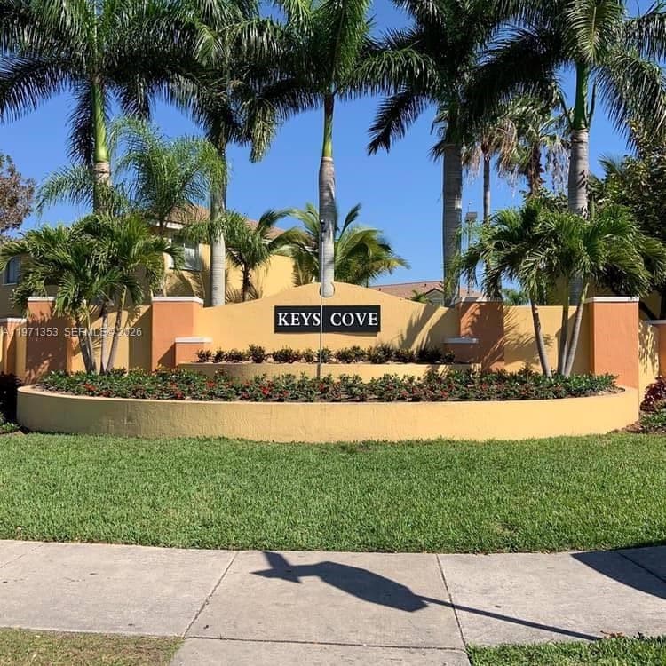 2731 SE 17th Ave # 201, Homestead, FL 33035 photo 2