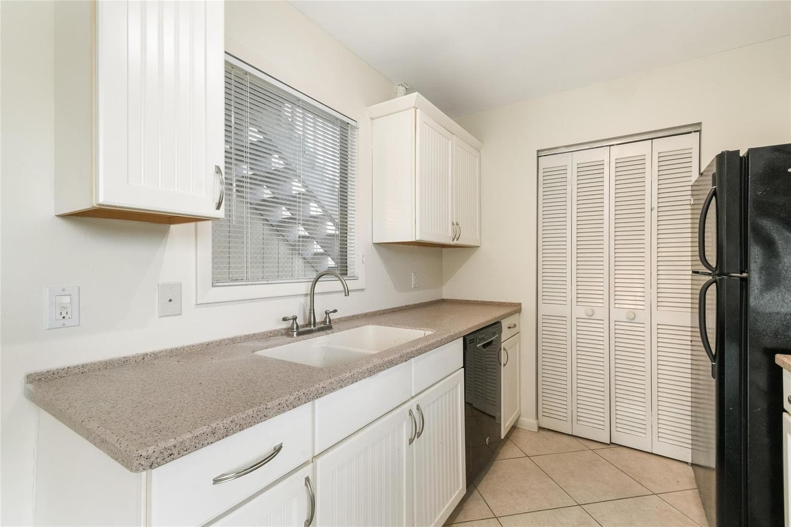 8163 SE Croft Circle # C-5, Hobe Sound, FL 33455 photo 2