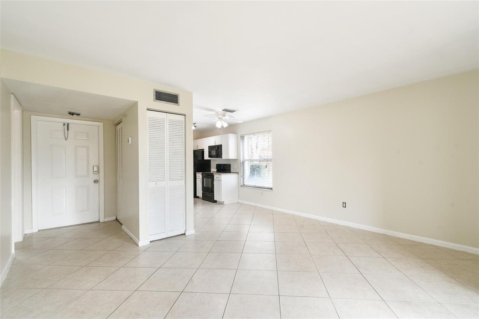 8163 SE Croft Circle # C-5, Hobe Sound, FL 33455 photo 5