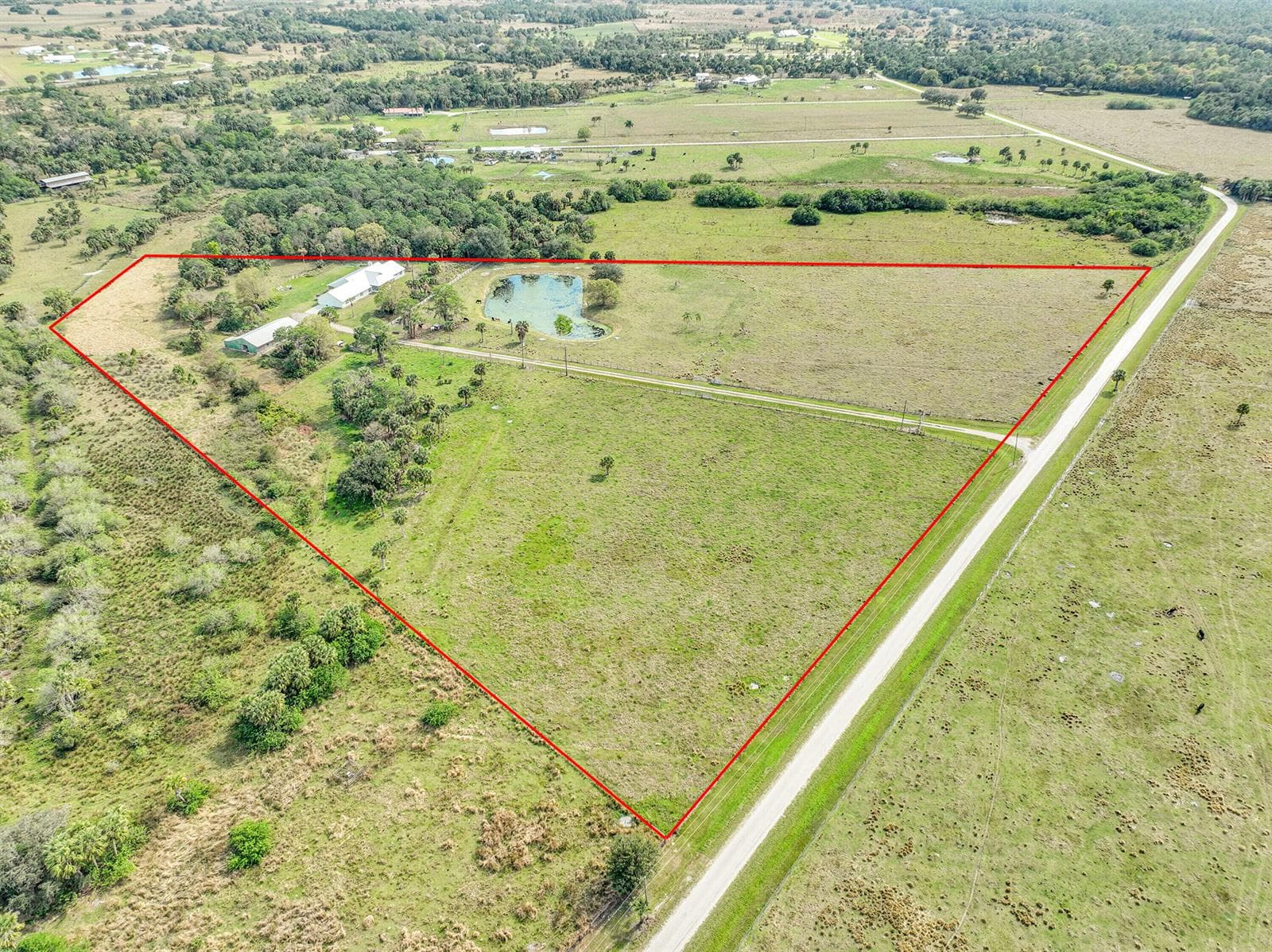 3901 Wild Turkey Trail, Okeechobee, FL 34974 photo 2