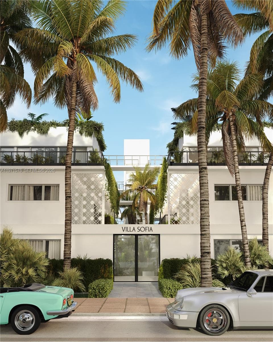 250 Collins Ave # 209, Miami Beach, FL 33139 photo 2