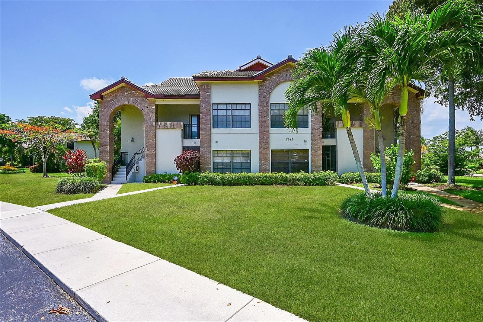8049 Aberdeen Drive # 101, Boynton Beach, FL 33472 photo 2