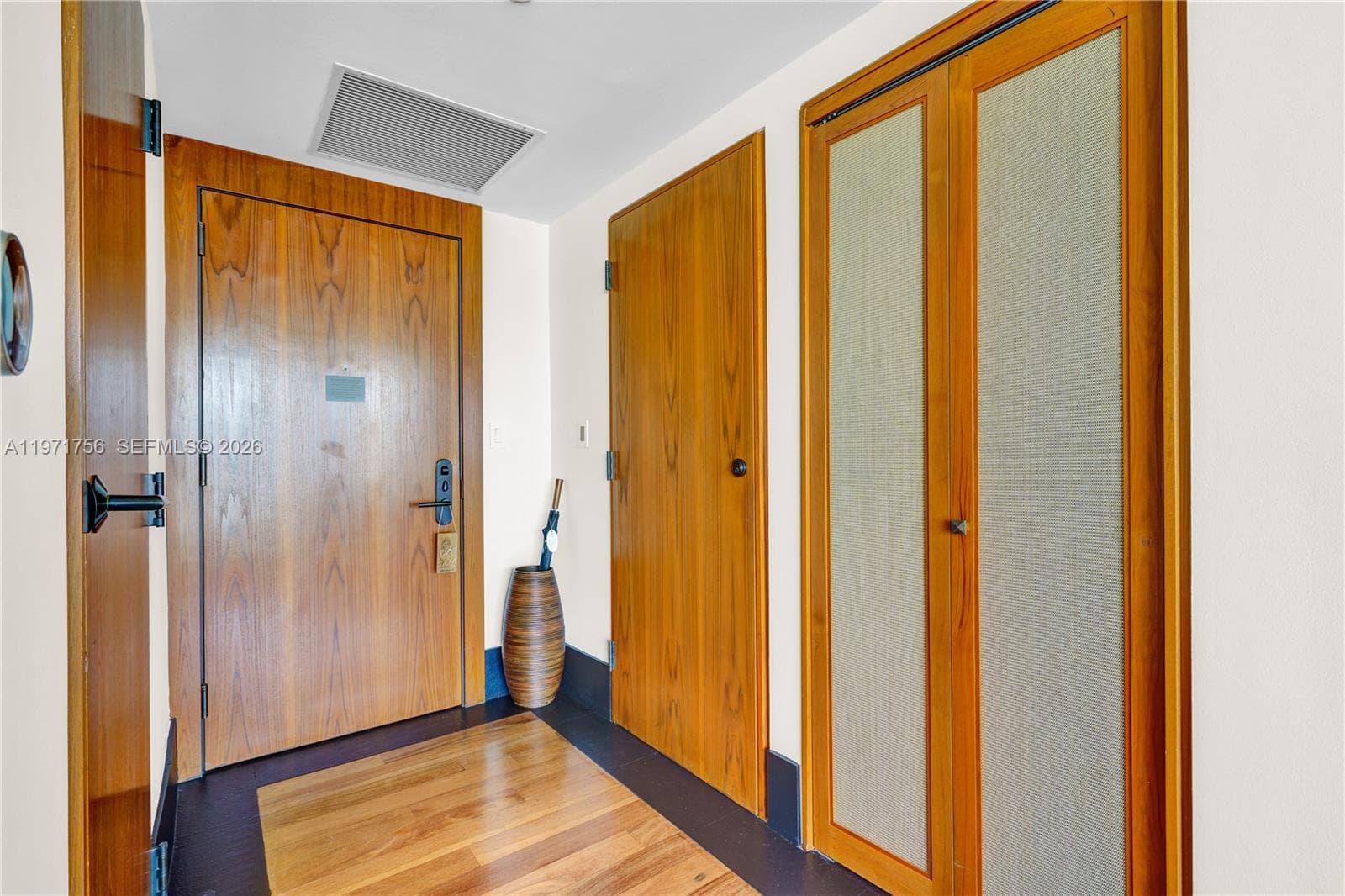 101 20th St # 1805, Miami Beach, FL 33139 photo 5