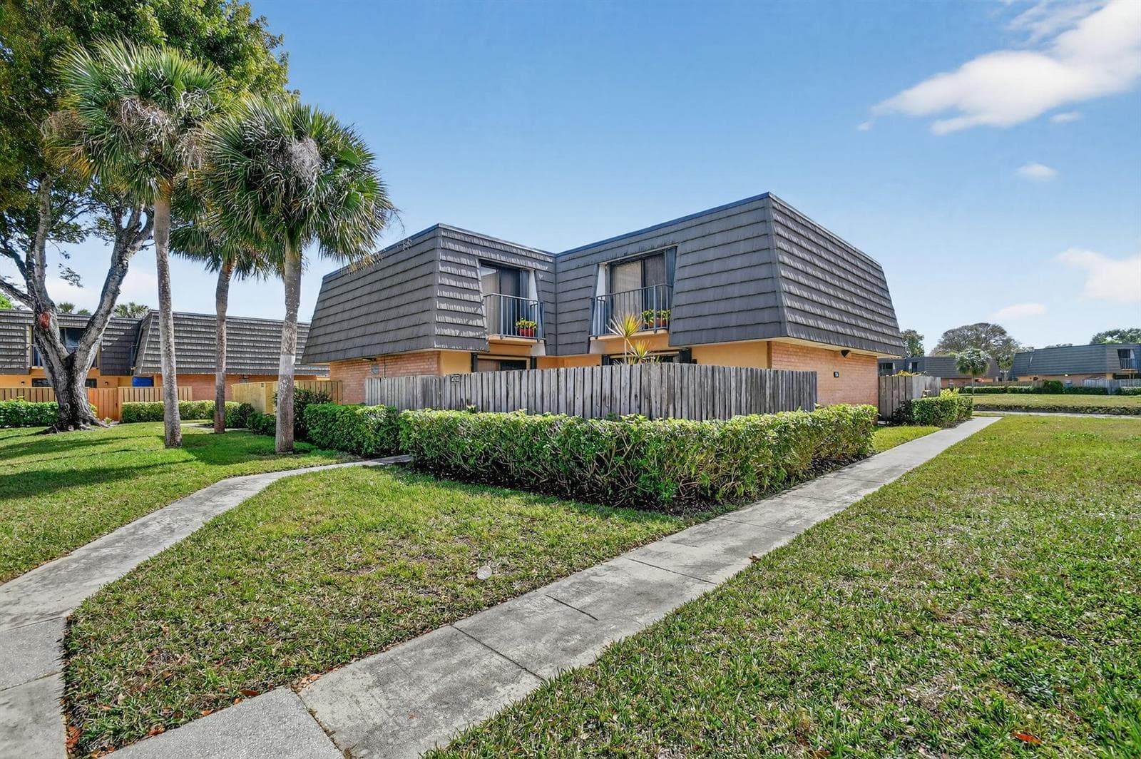 4210 42nd Way, West Palm Beach, FL 33407 photo 2