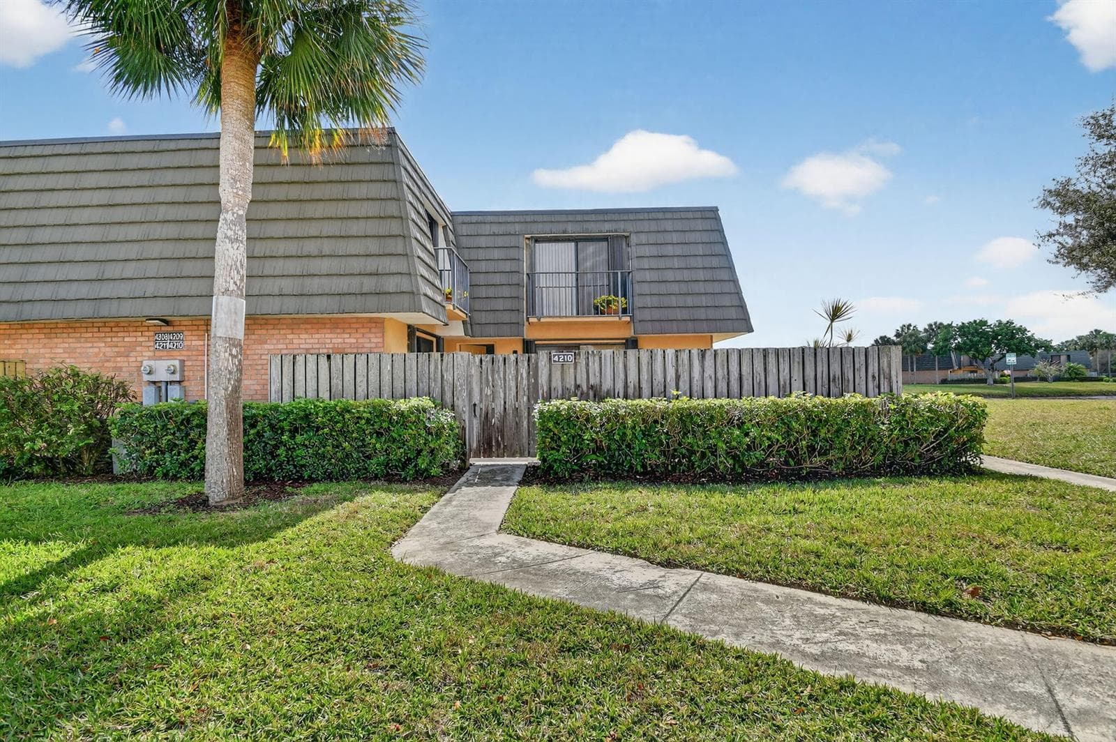 4210 42nd Way, West Palm Beach, FL 33407 photo 3