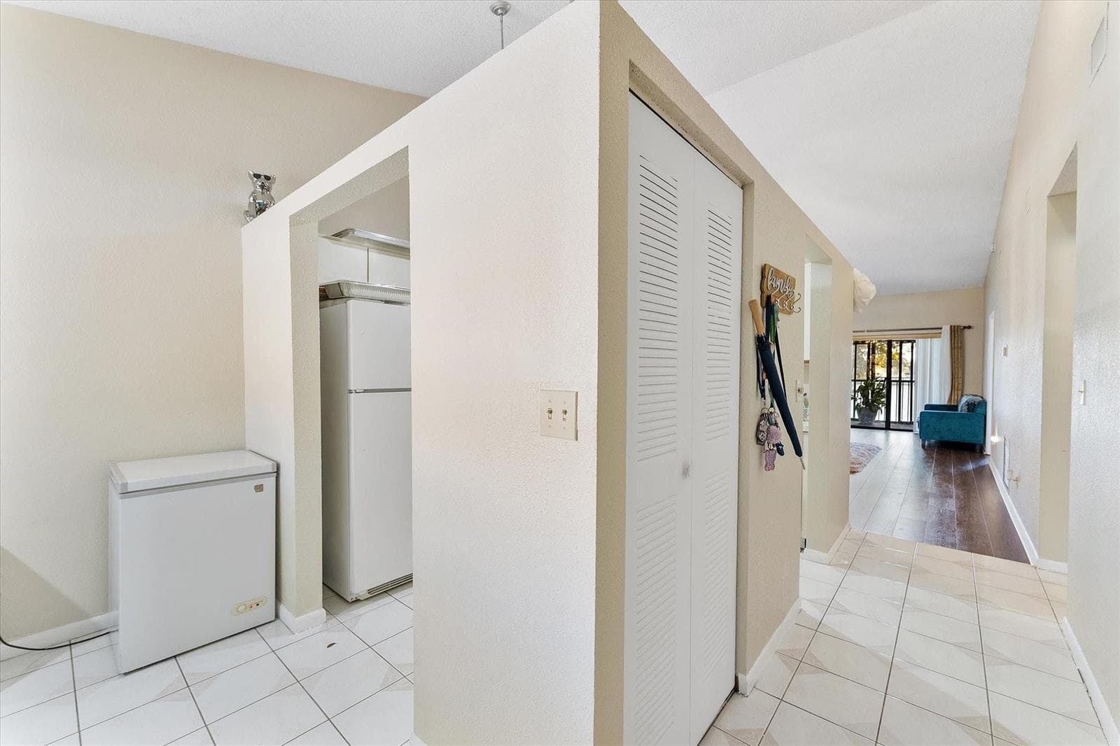 3100 NW 46th Street # 203, Oakland Park, FL 33309 photo 4