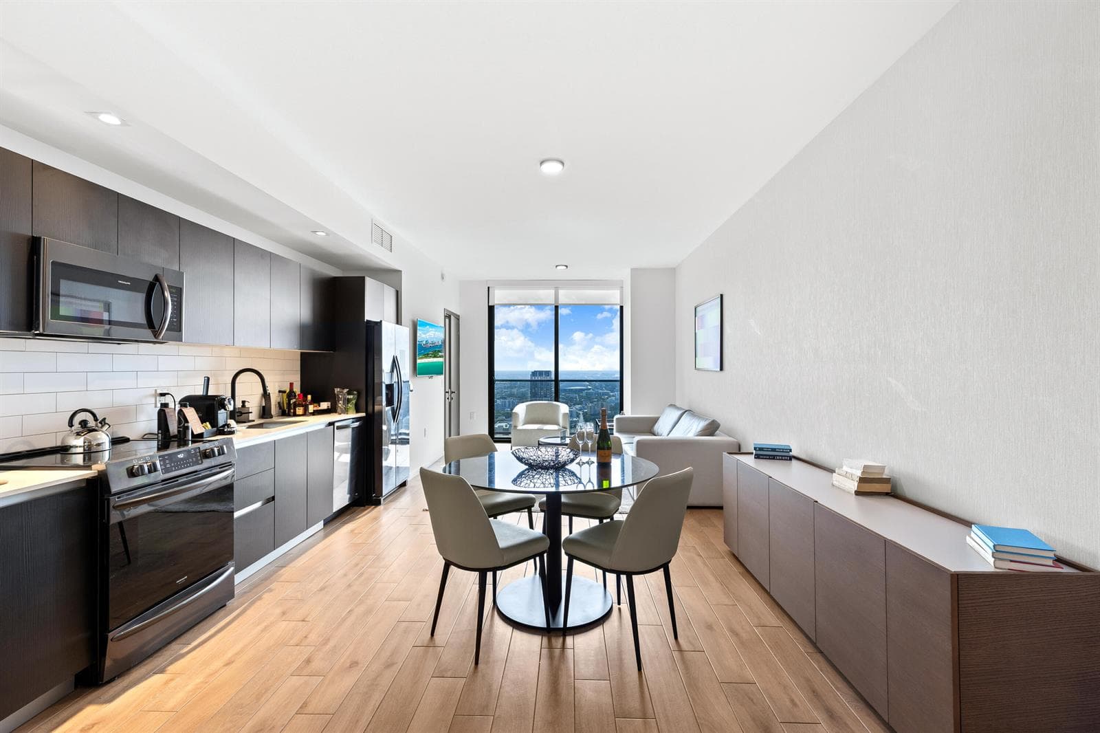 The Elser Hotel & Residences photo 2