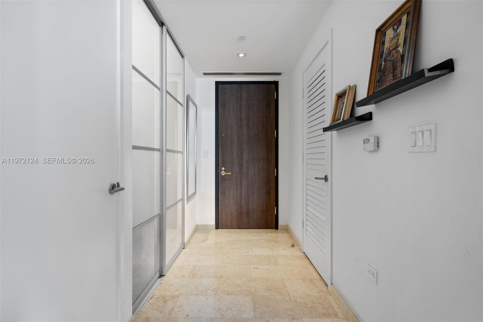 68 SE 6th St # 3209, Miami, FL 33131 photo 3