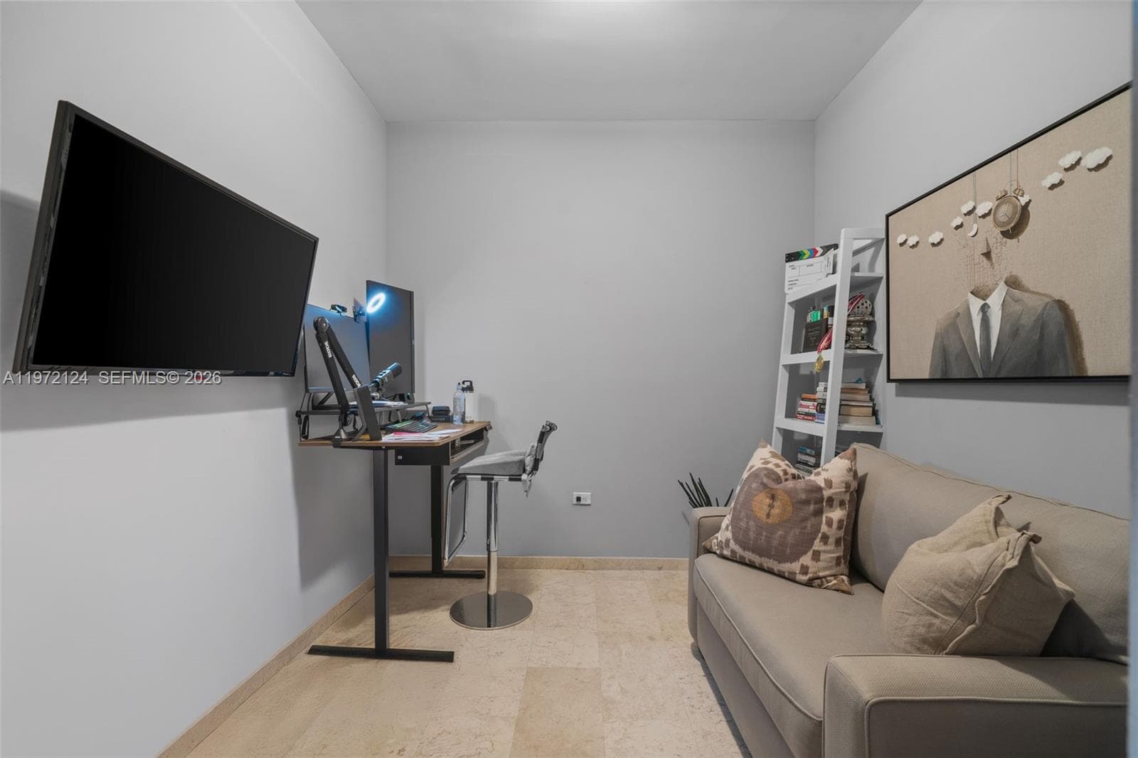 68 SE 6th St # 3209, Miami, FL 33131 photo 4