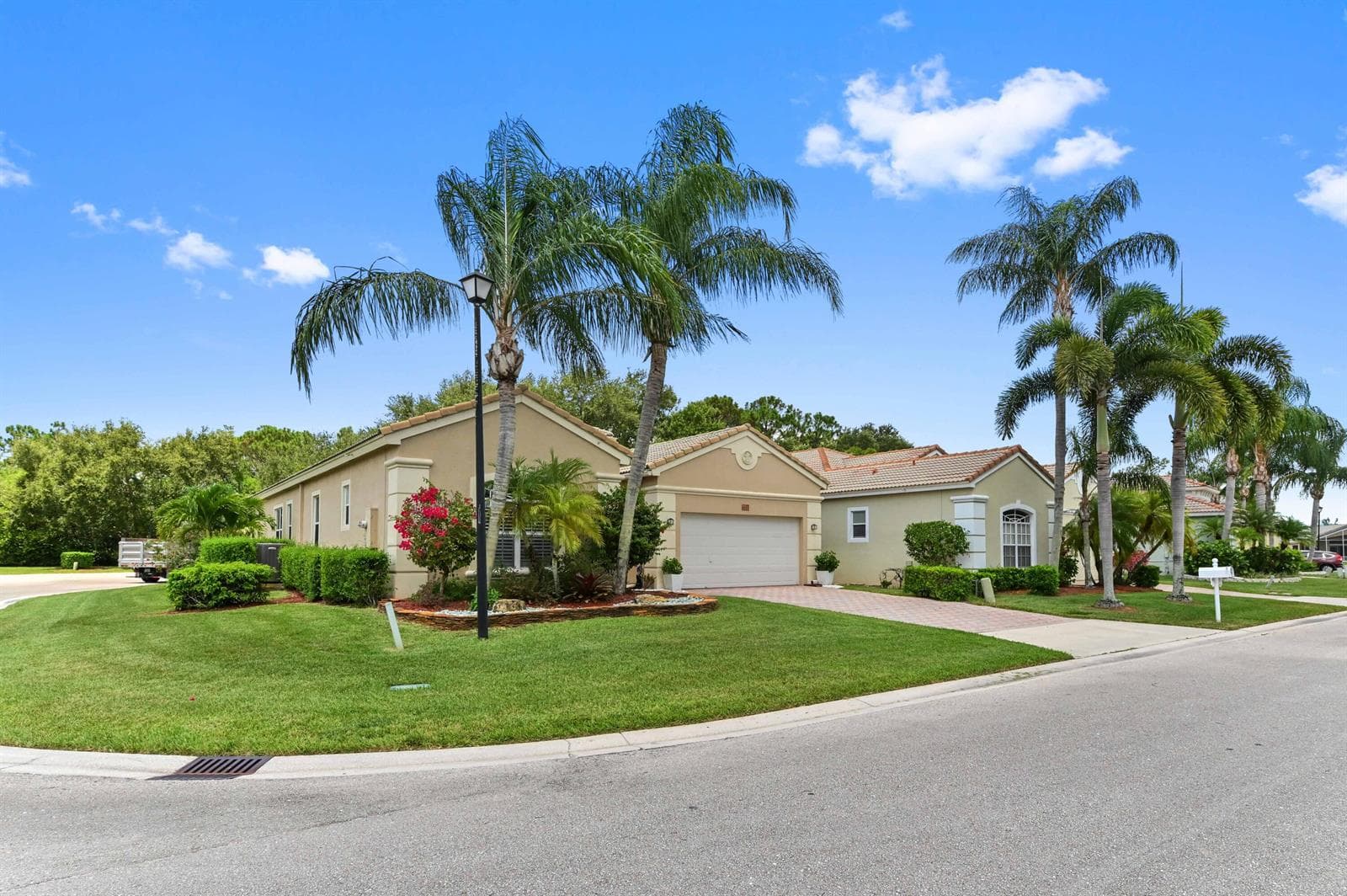 4453 N San Andros, West Palm Beach, FL 33411 photo 2