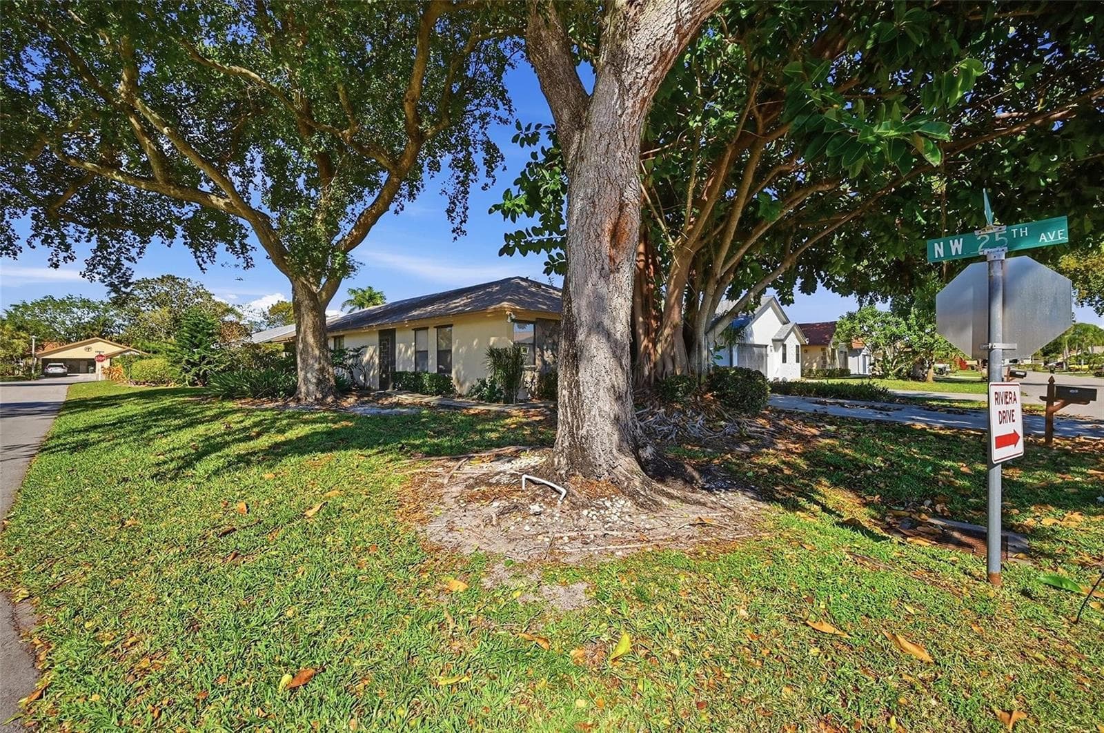 2495 NW 14th Street, Delray Beach, FL 33445 photo 2
