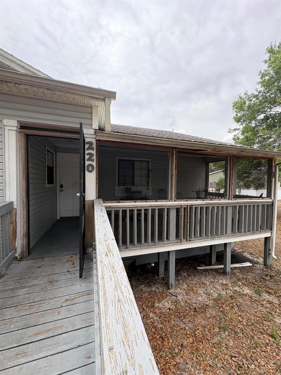 230 N Brida Street, Clewiston, FL 33440 photo 2
