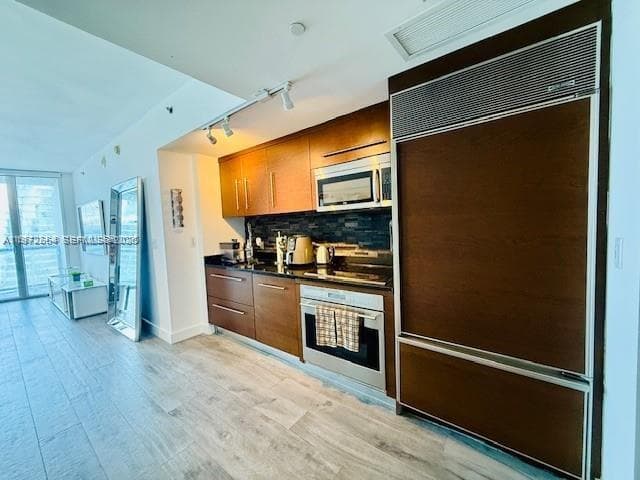 475 Brickell Ave # 4910, Miami, FL 33131 photo 2