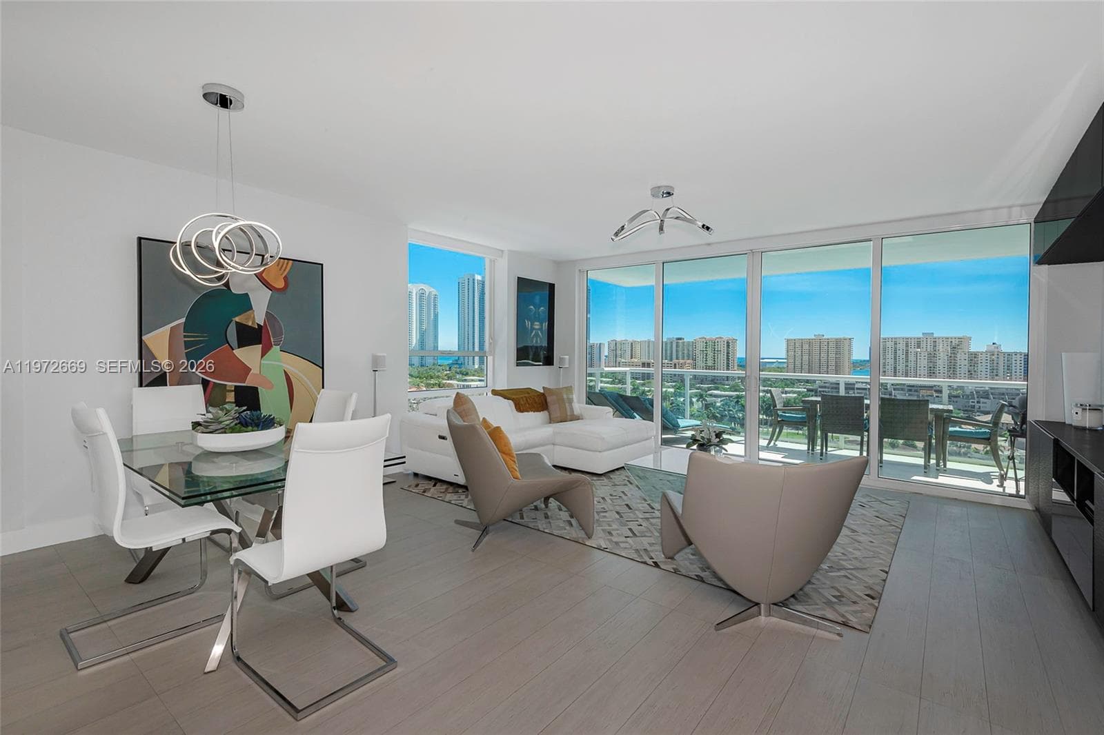 400 Sunny Isles Blvd # 1222 SE CORNER UNIT, Sunny Isles Beach, FL 33160 photo 4