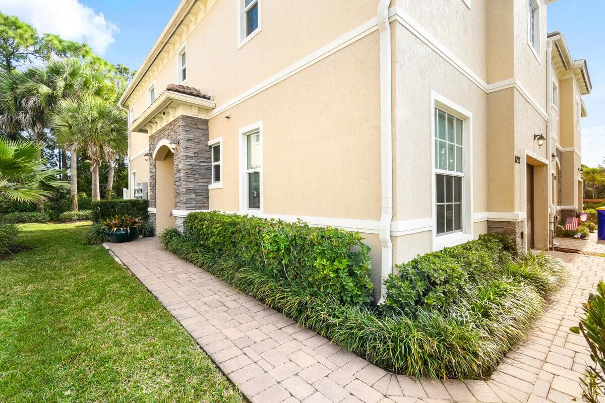 6273 SE Fauna Terrace, Hobe Sound, FL 33455 photo 2