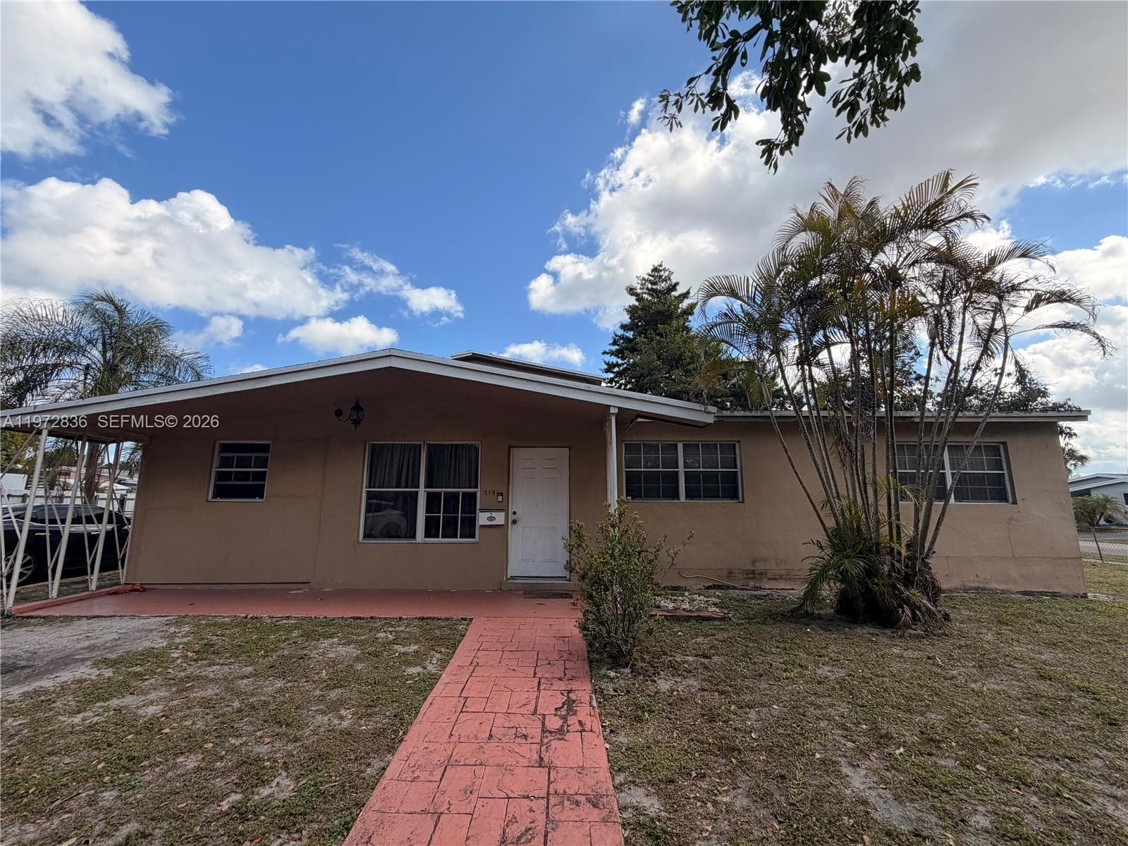 7191 Park St, Hollywood, FL 33024