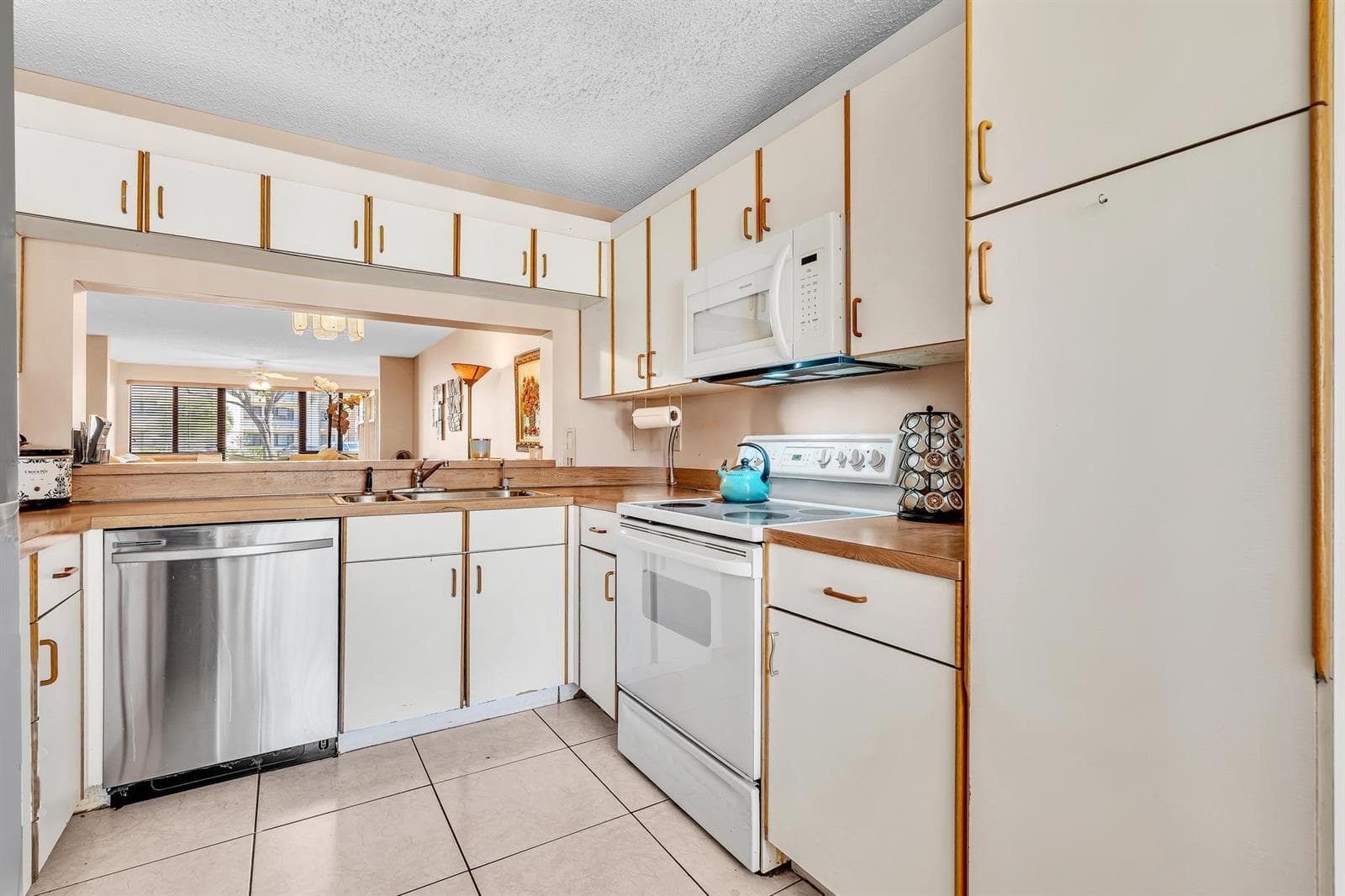 10803 W Clairmont Circle # 102, Tamarac, FL 33321 photo 5