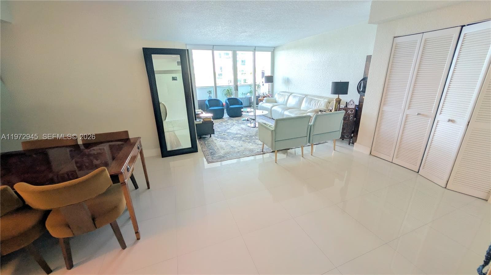 7501 E Treasure Dr # 2M, North Bay Village, FL 33141 photo 4
