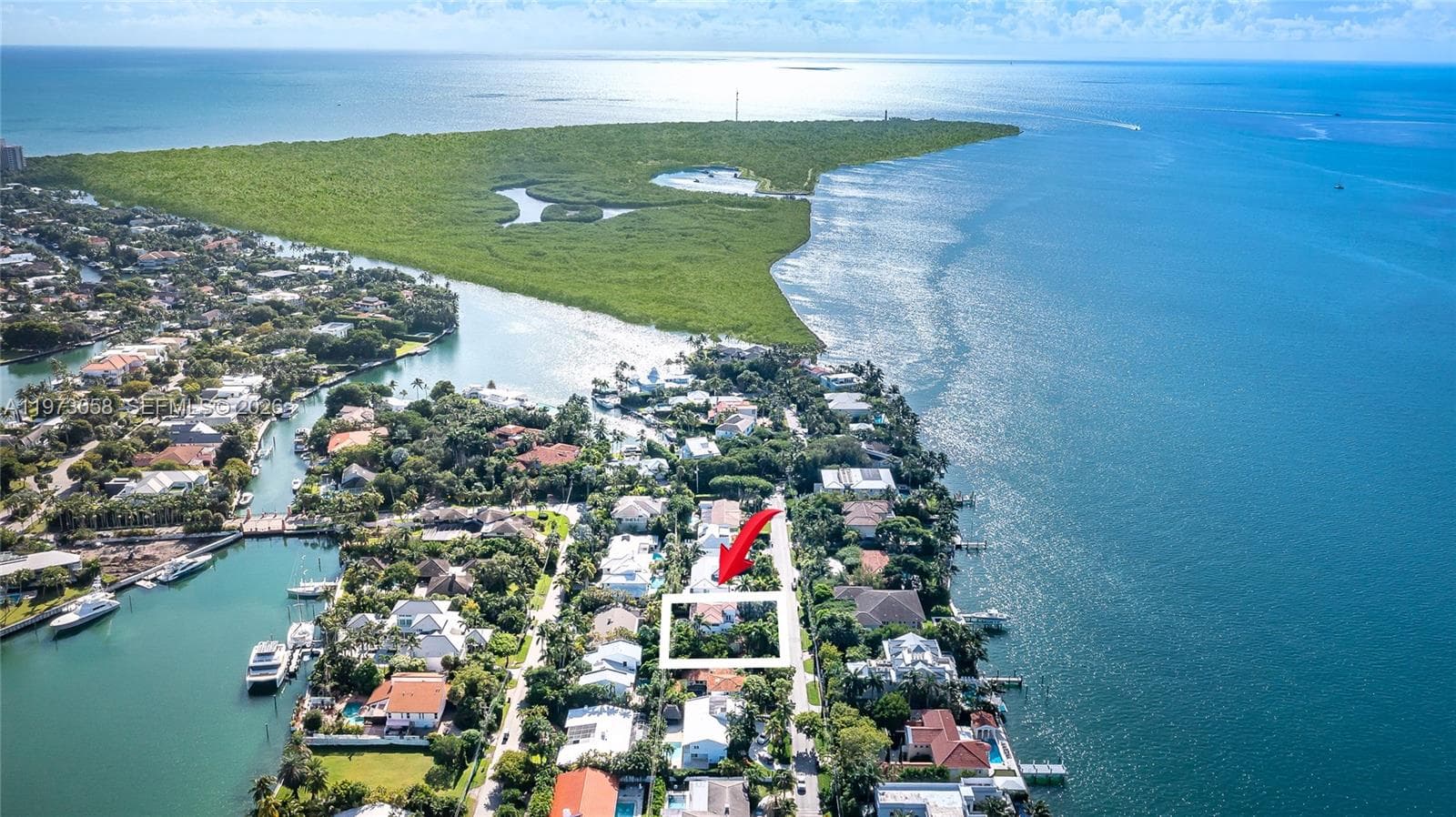 541 S Mashta Dr, Key Biscayne, FL 33149 photo 3