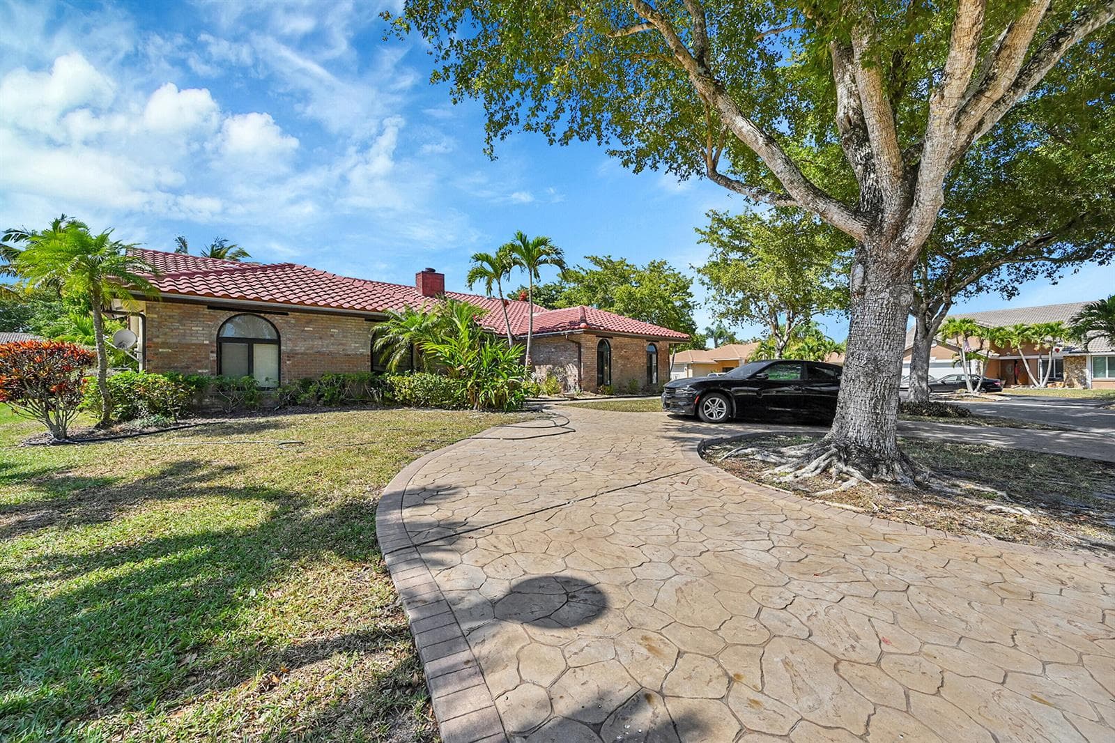 5172 NW 84th Road, Coral Springs, FL 33067 photo 2