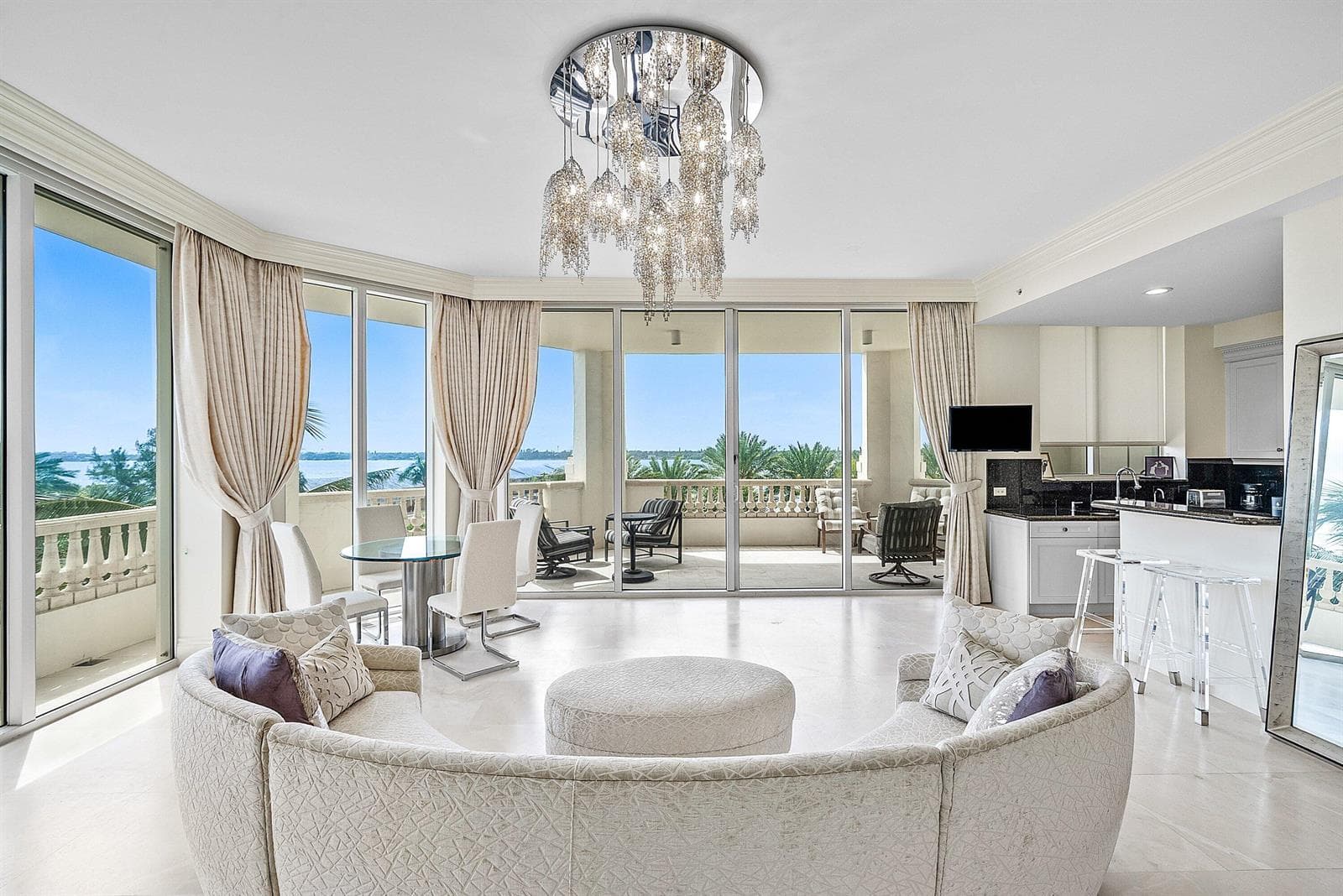 3000 S Ocean Boulevard # 402, Palm Beach, FL 33480