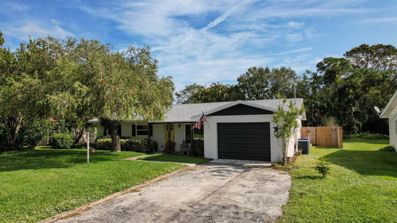 186 23rd Avenue, Vero Beach, FL 32962 photo 2