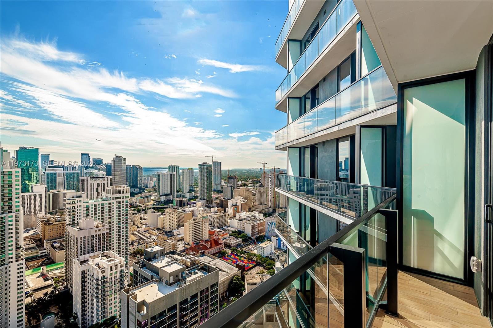 398 NE 5th St # 4512, Miami, FL 33132 photo 3