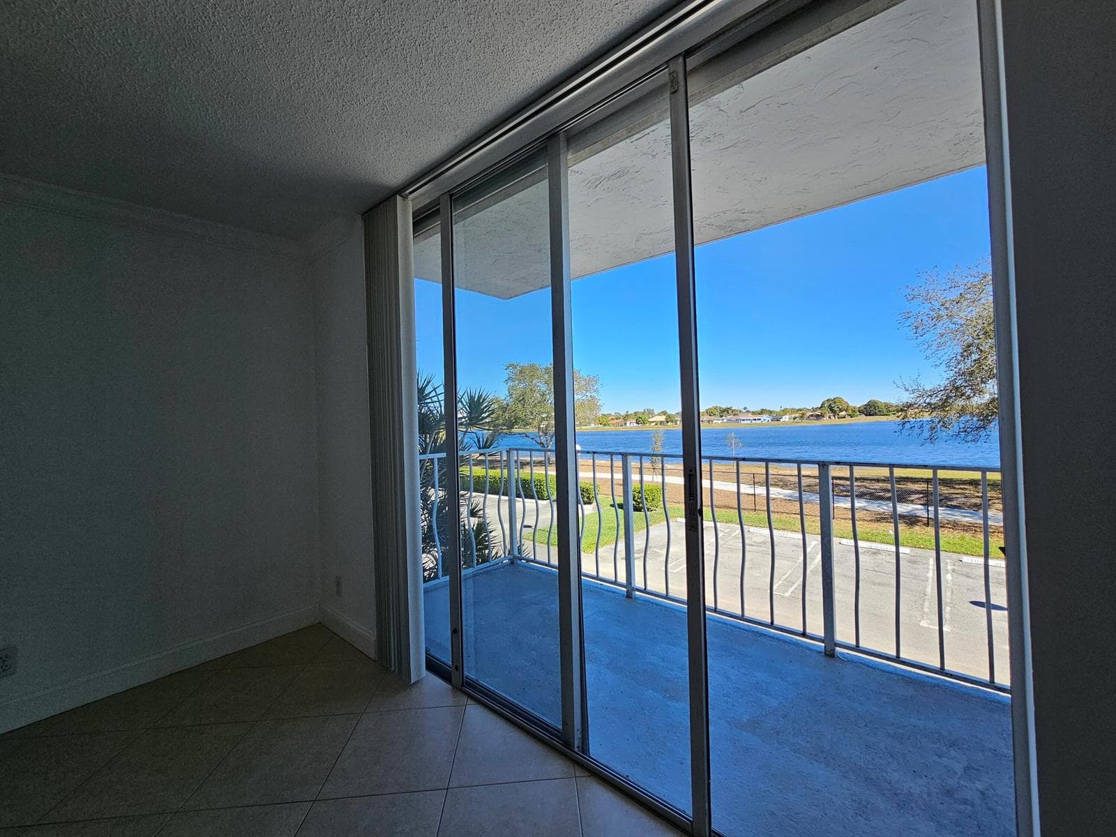 470 Executive Center Drive # 2g, West Palm Beach, FL 33401 photo 5