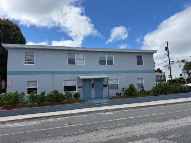 1913 Division Avenue, West Palm Beach, FL 33407 photo 3