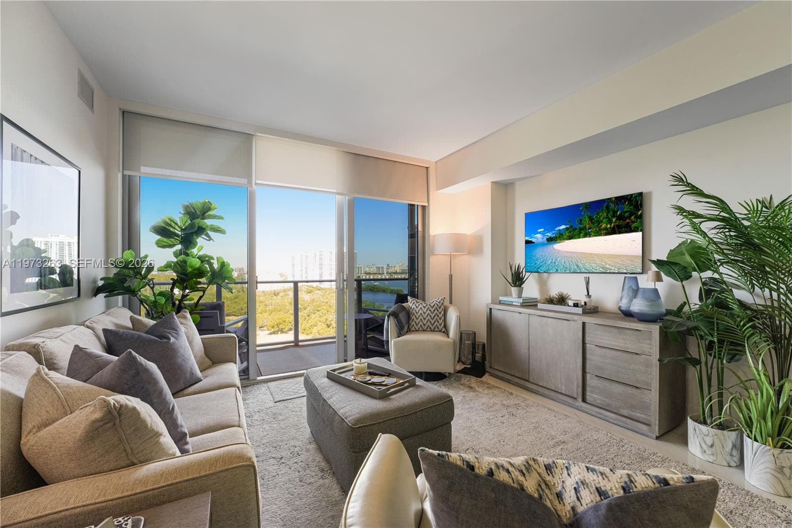 16385 Biscayne Blvd # 1502, North Miami Beach, FL 33160 photo 5
