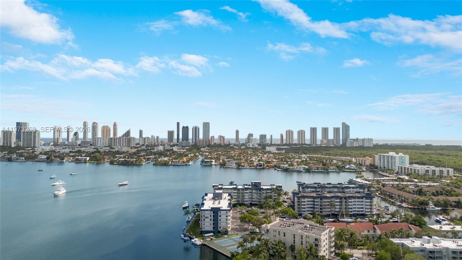 16385 Biscayne Blvd # 1502, North Miami Beach, FL 33160 photo 4