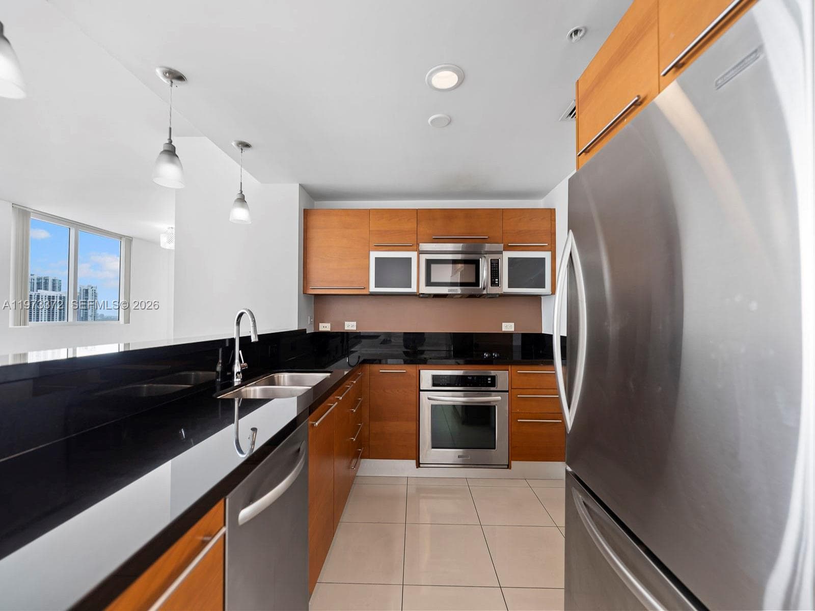 253 NE 2nd St # 3108, Miami, FL 33132 photo 5