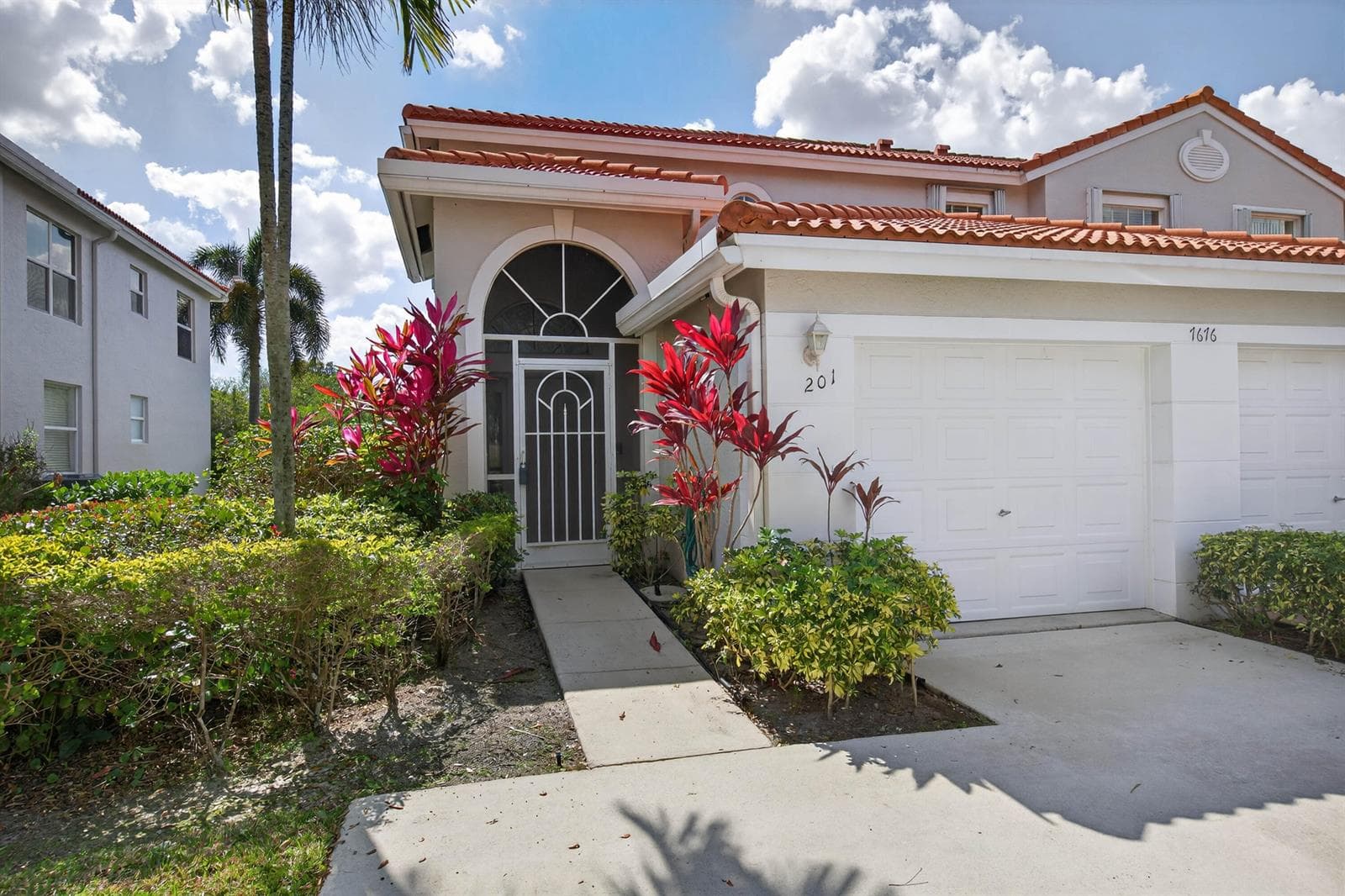 7676 Springwater Place # 201, Boynton Beach, FL 33437 photo 2