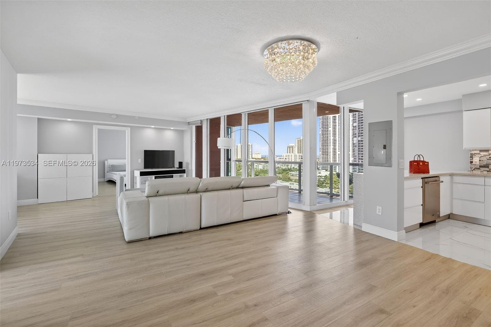 3370 Hidden Bay Dr # 1501, Aventura, FL 33180 photo 2