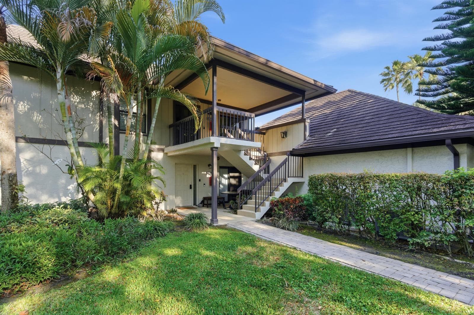 2810 Polo Island Drive # C202, Wellington, FL 33414 photo 3