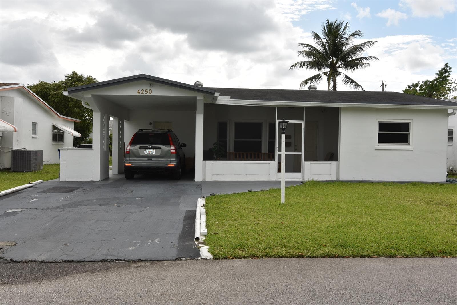 4250 NW 49th Terrace, Lauderdale Lakes, FL 33319 photo 3