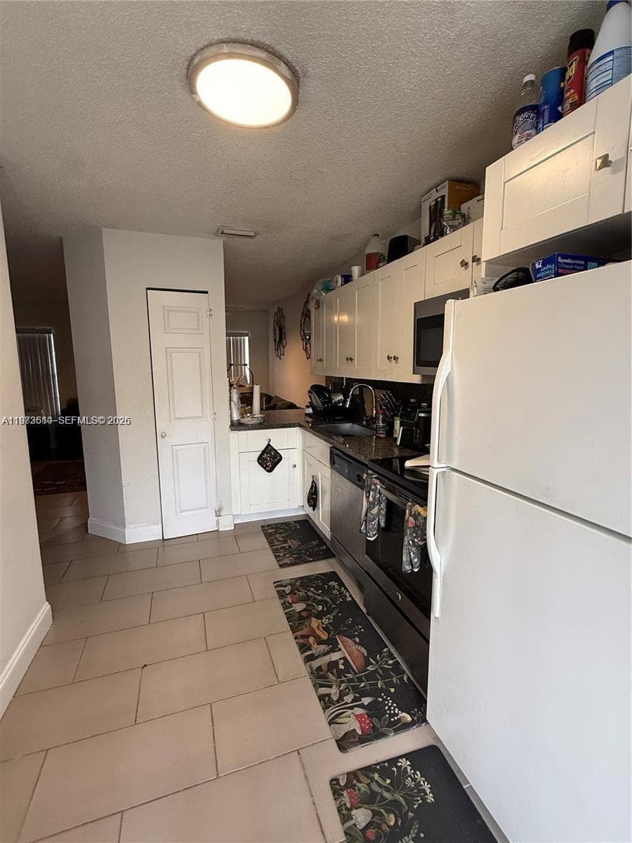 20305 NW 27th Ct, Miami Gardens, FL 33056 photo 3