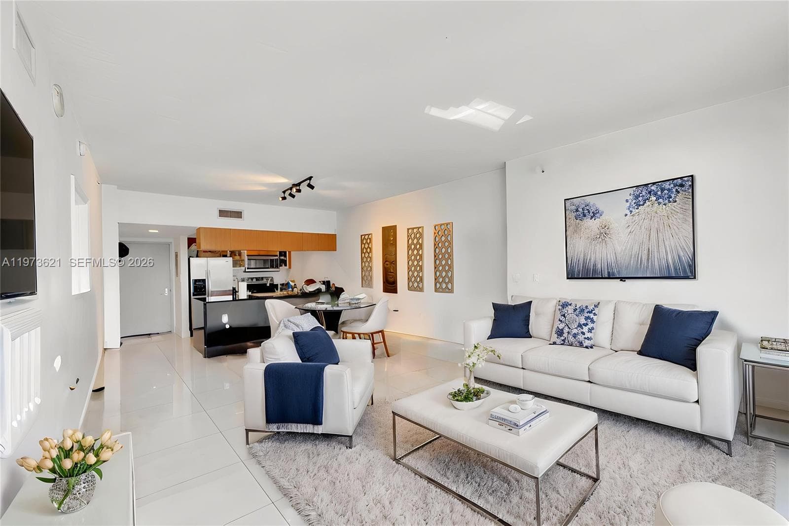 1750 N Bayshore Dr # 2510, Miami, FL 33132 photo 4