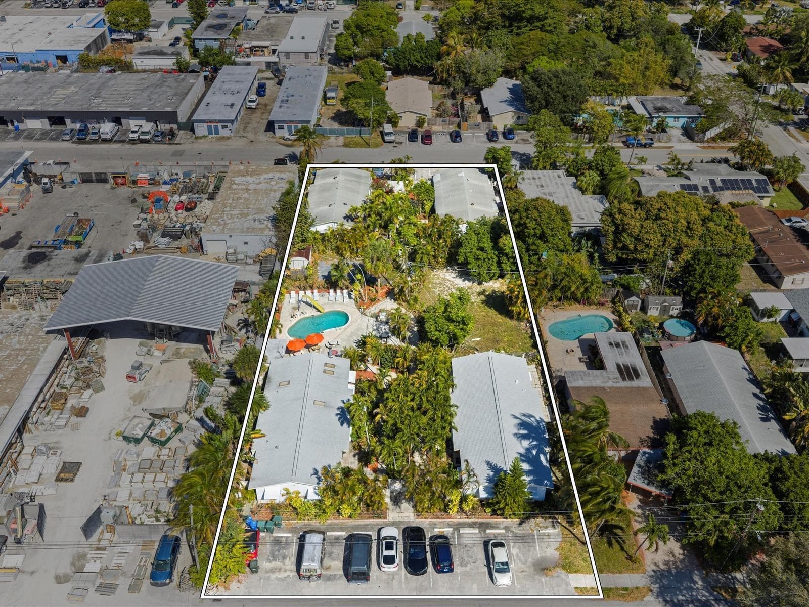 560-564 NE 34th Street, Oakland Park, FL 33334 photo 2
