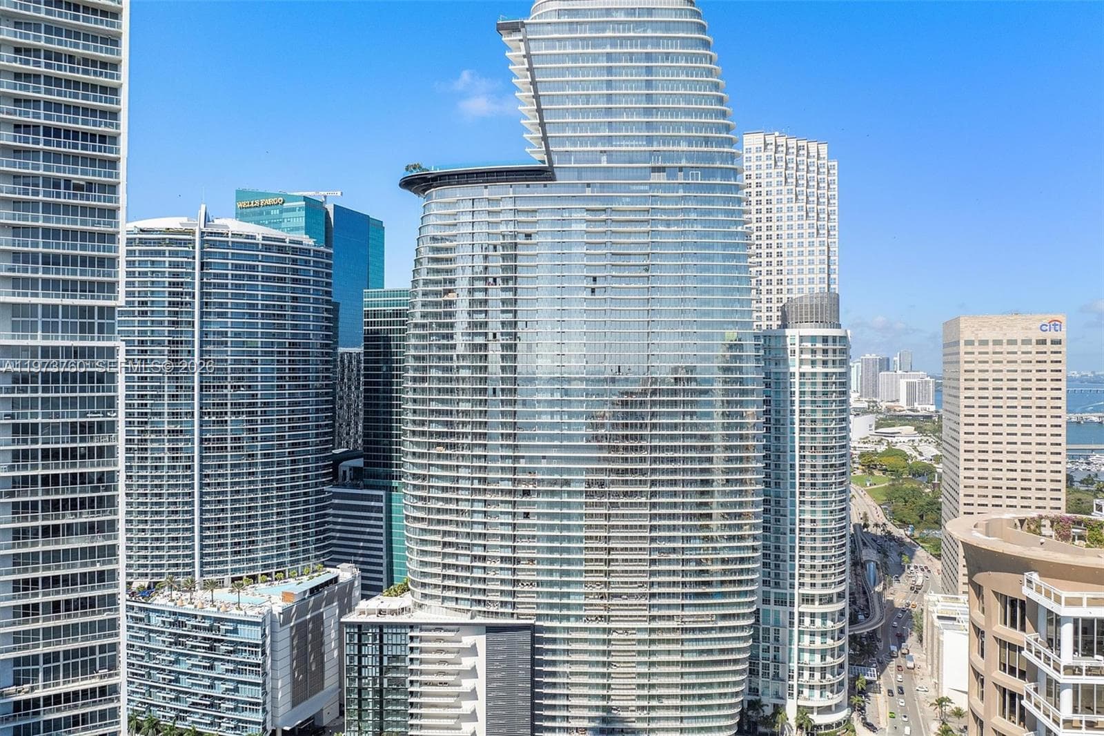 300 Biscayne Blvd Way # 903, Miami, FL 33131 photo 2